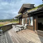 Mountain Retreat Near Hiking And Skiing Сasa de vacaciones