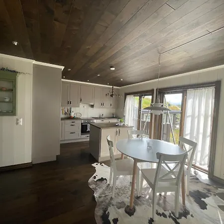 Ferienhaus Mountain Retreat Near Hiking And Skiing *