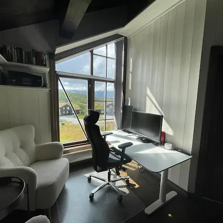 Mountain Retreat Near Hiking And Skiing Beitostolen